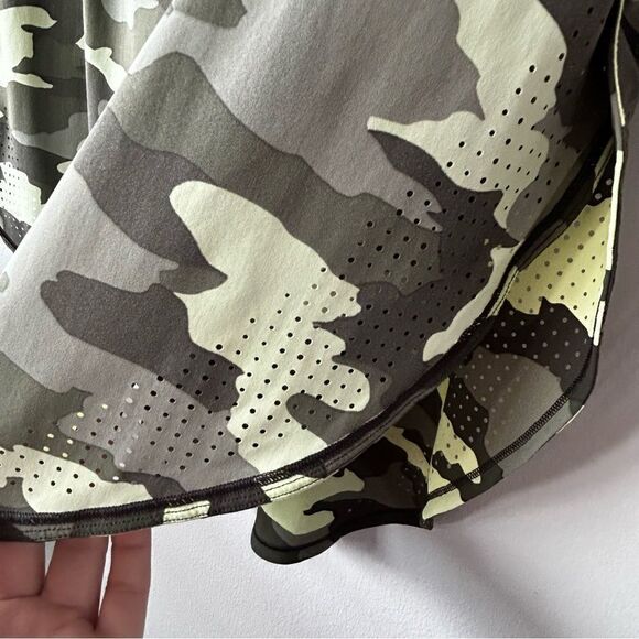 Lululemon UVP Run Short Sleeve Heritage 365 Camo Crispin Green Multi - Picture 10 of 10